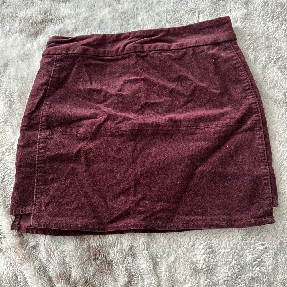 Elegant Burgundy Skirt